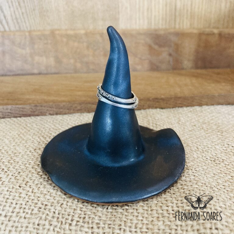 Série Escultura Chapéu de Bruxa